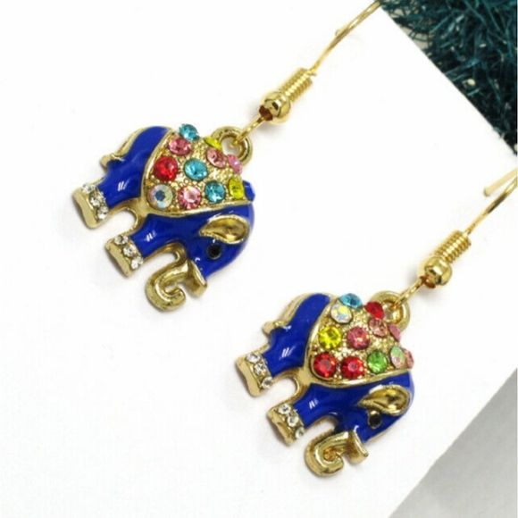 Betsey Johnson Elephant Earrings - Picture 3 of 3